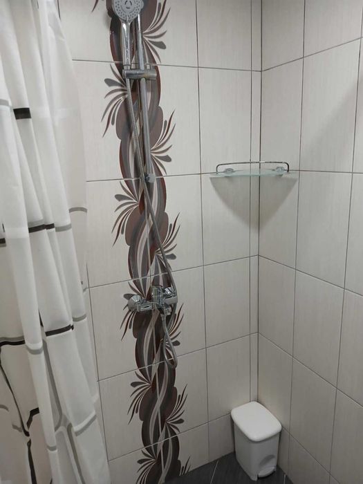 Дава се под наем Тристаен апартамент в Пазарджик, Център - 68 кв.м за 5.1 € - Снимка #10