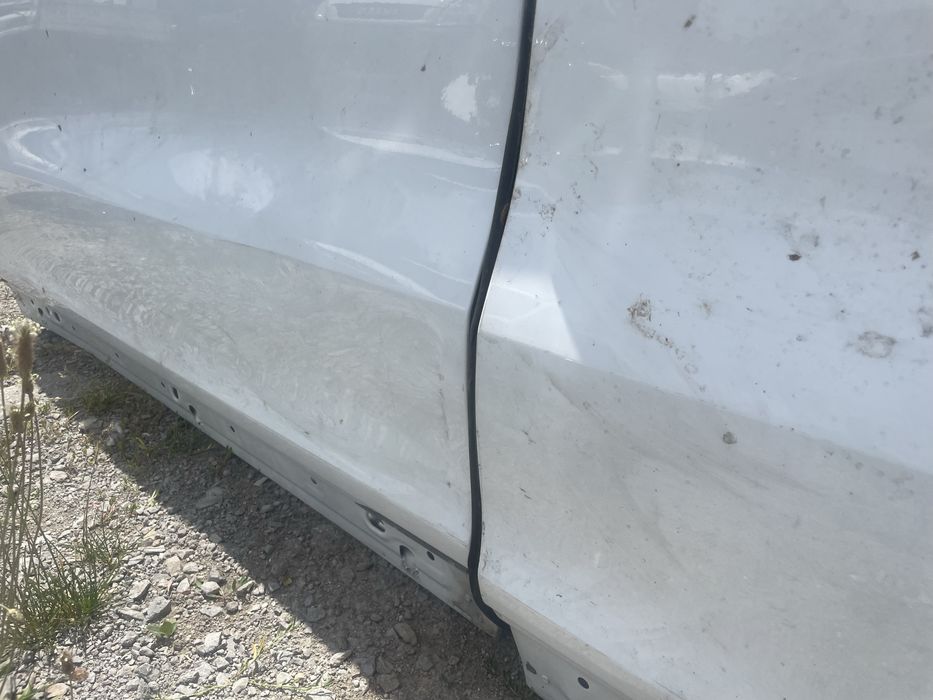Врата Porsche Cayenne