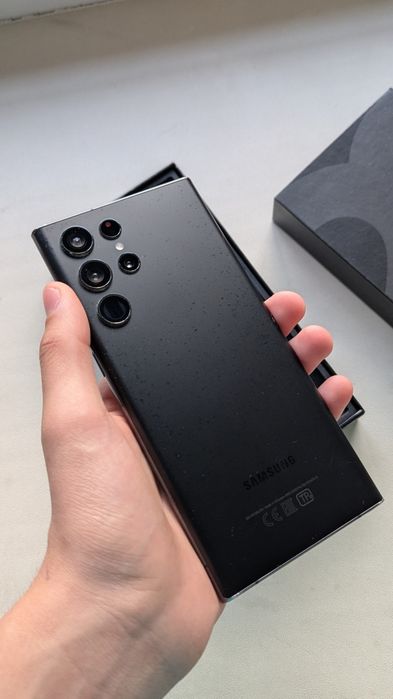 Samsung S22 Ultra Phantom black