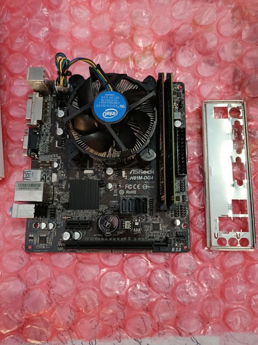 Intel i5 4460 ,8 gb ram