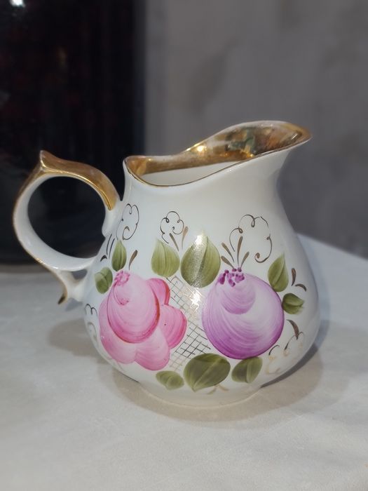 Сахарница, соусник, молочник