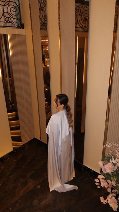 Вечернее закрытое платье Alhubu