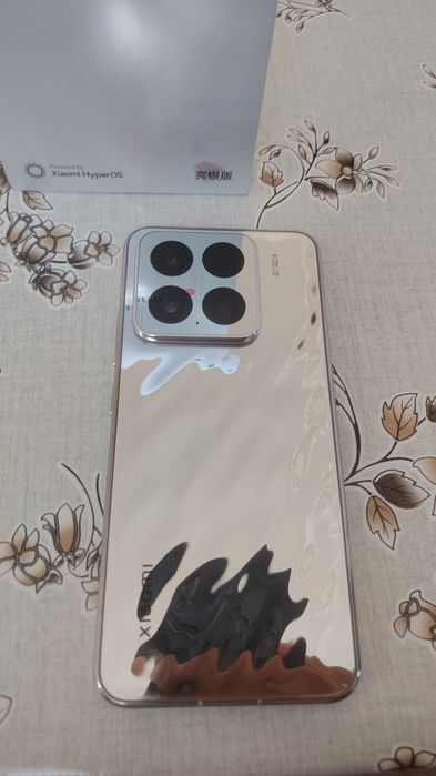Xiaomi 15.Xolati yaxshi.Karobka dakumentlari bor.
