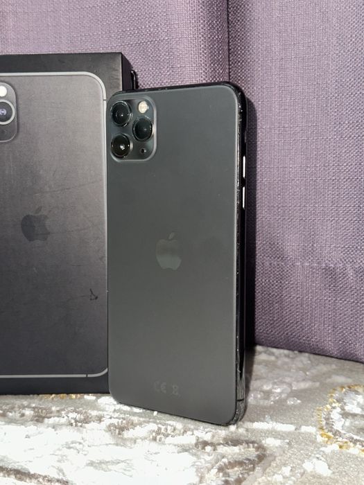 Продам iPhone 11 pro max (айфон 11 про макс)