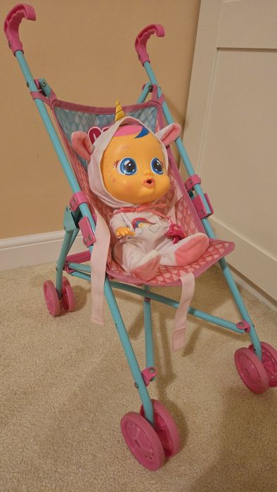 Baby Cry бебе Еднарог и количка