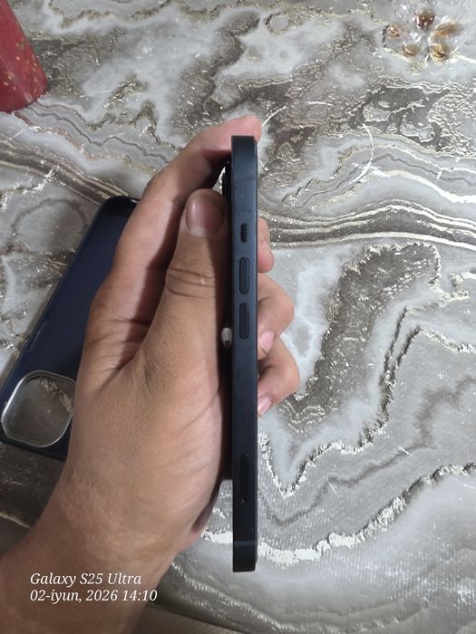 IPhone 13  sotiladigan