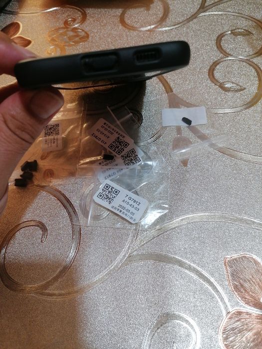 Силиконови тапи против прах за  лаптоп, таблет и смартфон