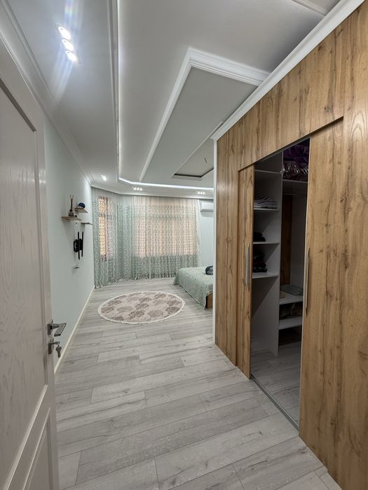 Titovada 3 xona kvartira sotiladi 4 etajda