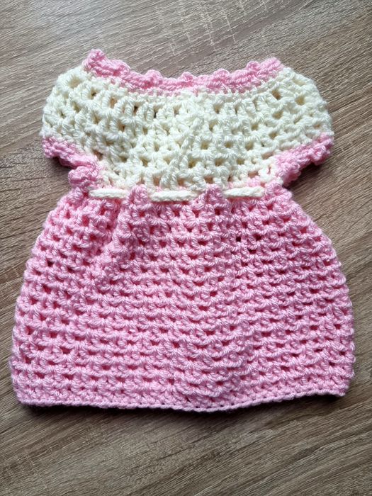 Rochiță croșetată 0-3 luni