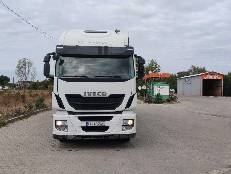 Vând ansamblu basculanta