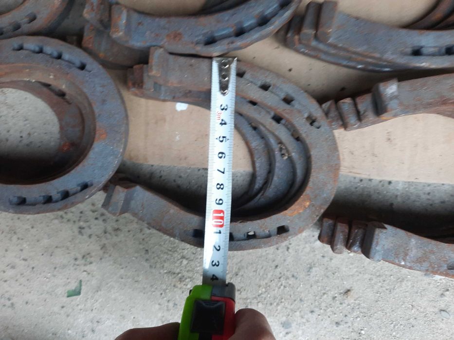 Ковани подкови за коне и магарета