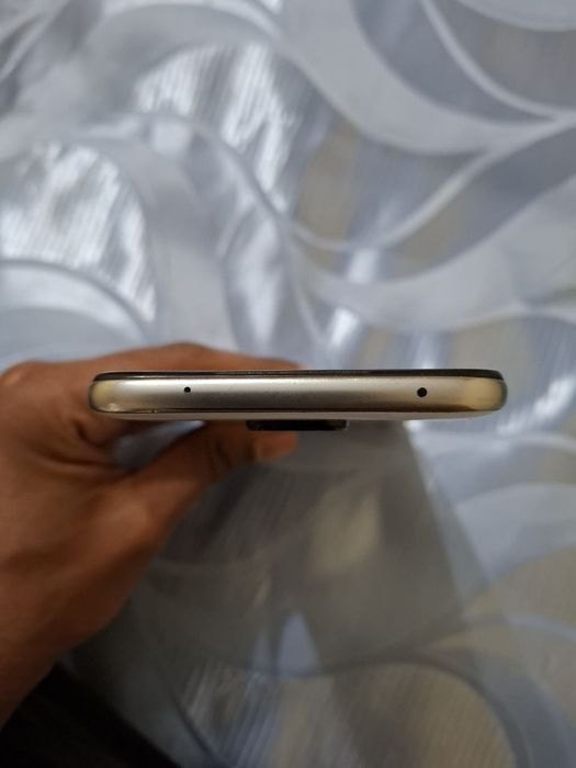 Redmi note 9 pro max.