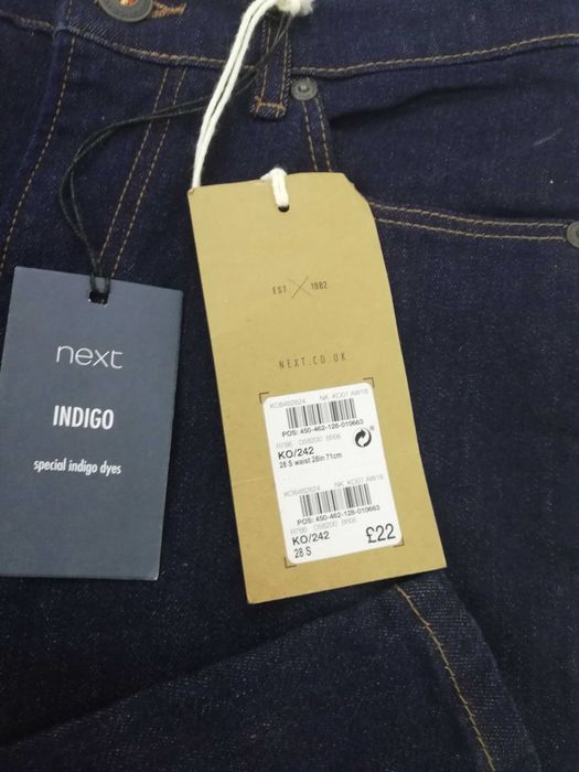 Мъжки черни панталон Джогър с ластик на крачола, нови.