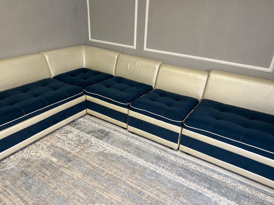 Продам диван угловой бу