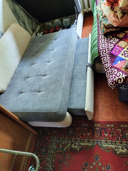 Продам Диван угловой