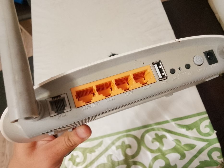 Продается модем Tp-link TD-W8968
