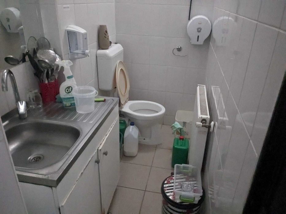 Spatiu comercial DE INCHIRIAT – ULTRACENTRAL, Pucioasa