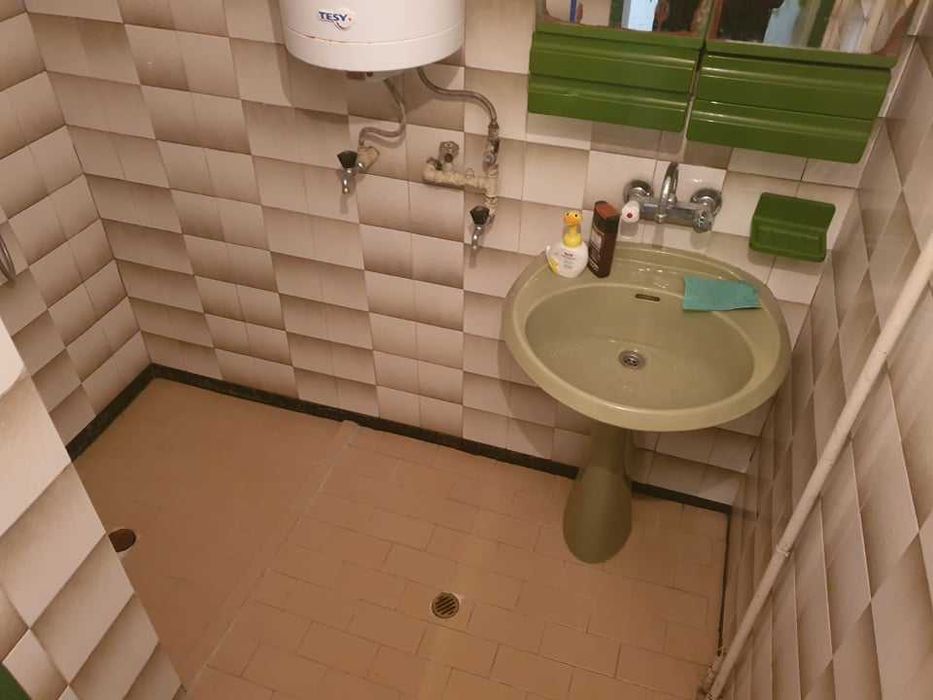 Дава се под наем Двустаен апартамент в Бургас, Братя Миладинови - 86 кв.м за 153 € - Снимка #5