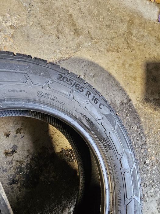 2 anvelope iarna 205 65 16C Continental 2024