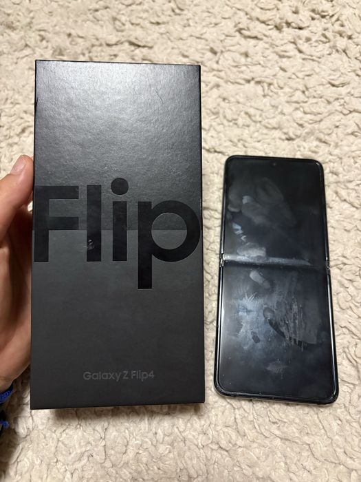 Samsung Z flip 4