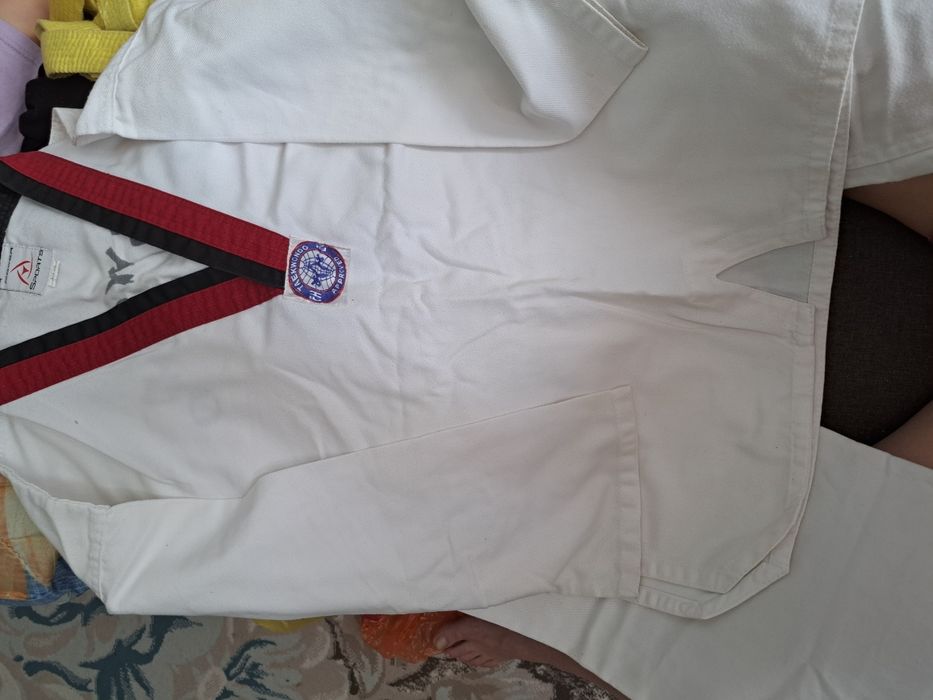 Продам кимоно не дорого