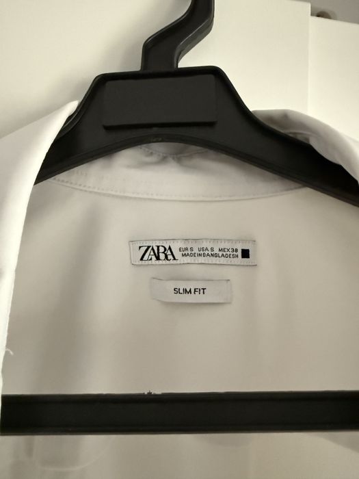 Camasa alba ZARA slim fit marime S barbati