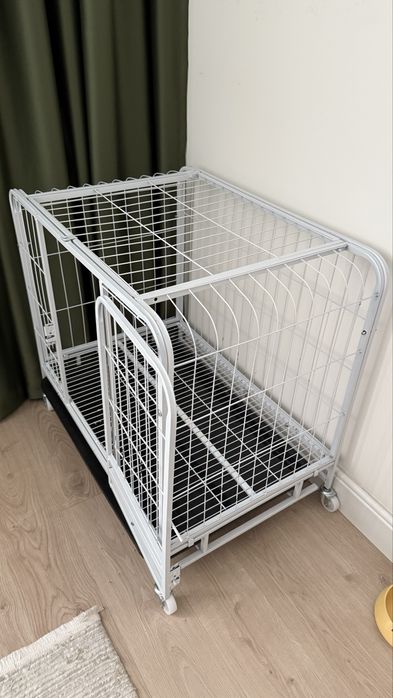 Сетка для собак в хорошем состоянии