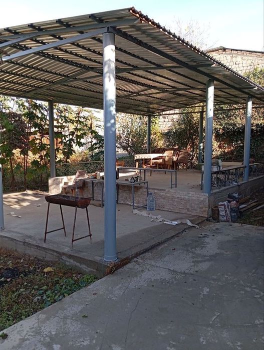 Продаётся Свой двухэтажный дом 12 соток .Ориентир Голден фиш .