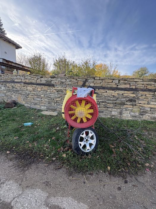 Пръскачка в перфектно састояние