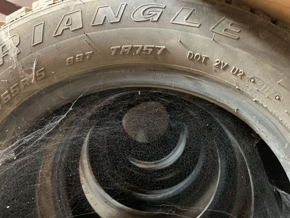 Продаются баллоны зимние б/у