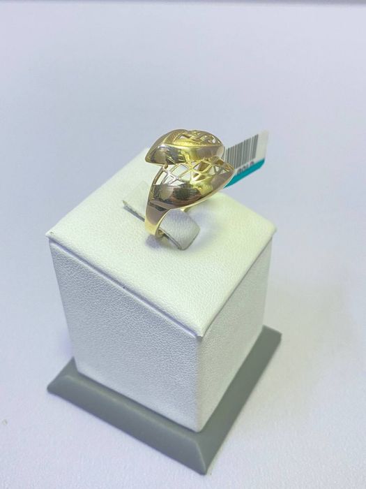 Кольцо из золота НОВОЕ  / СТ 30907