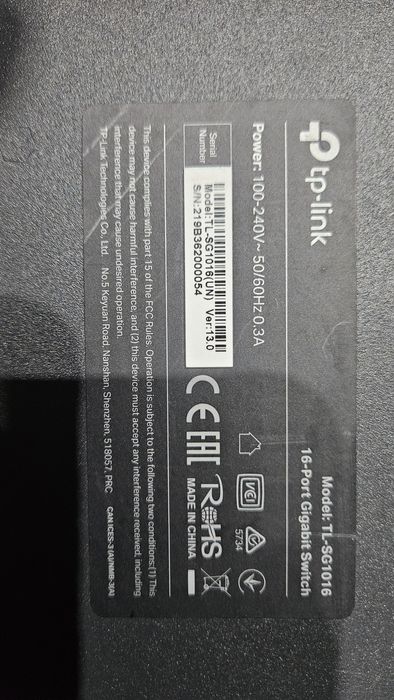 Продам коммутатор TP link TL SG1016