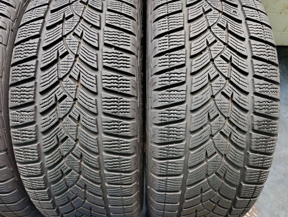 Anvelope de iarnă 225 55 18 Goodyear