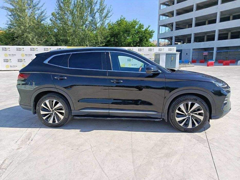 BYD Champion 605
