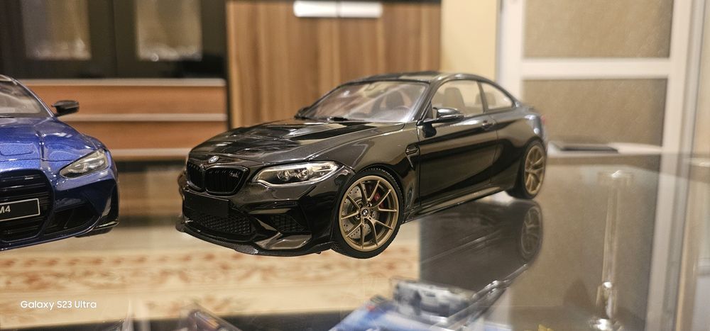 BMW M2 CS 1:18 minichamps