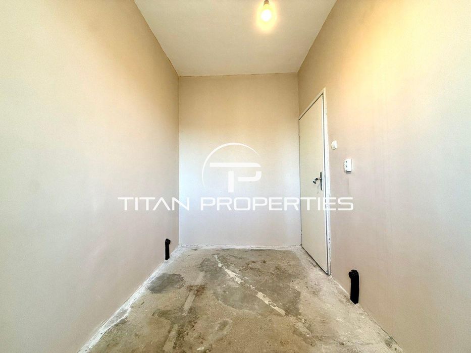 След ремонт! Тристаен апартамент в жк. Тракия