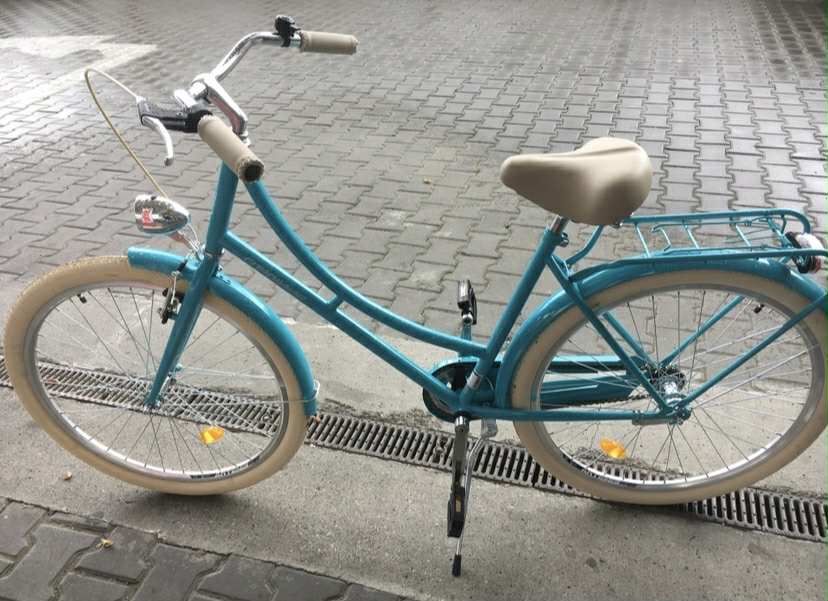 Bicicleta dama, oras