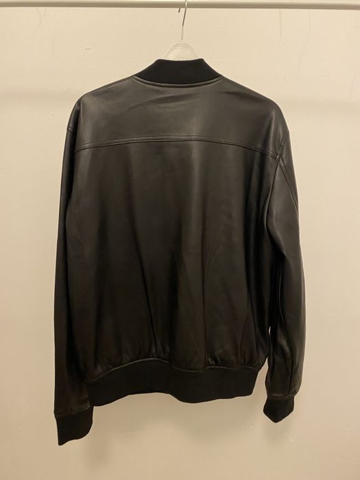 Бомбер мужской Bershka