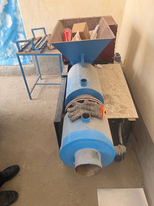 Совун чикарадиган станок 1000$