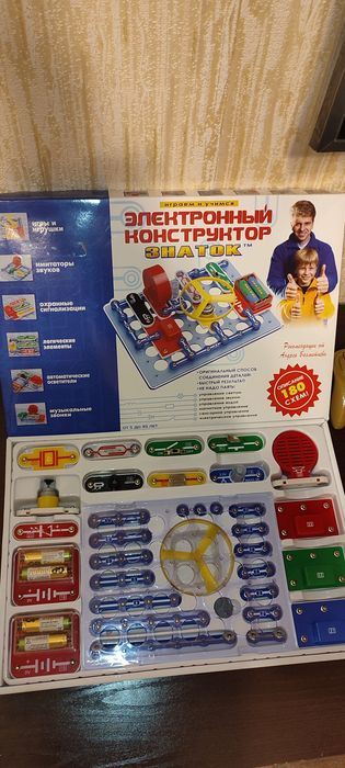 Продаются танчики парные и конструктор