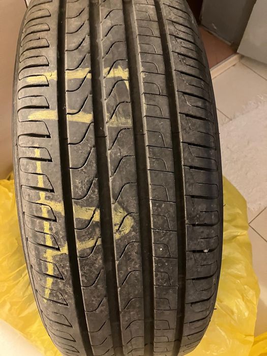 Продавам 4 летни гуми Pirelli 235/65/R17