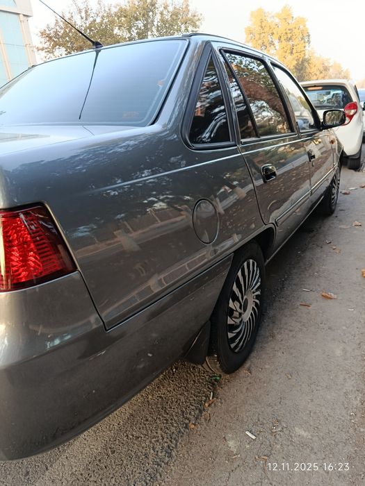 Продам свой автомобиль Nexia-2 DOHC 1.6l