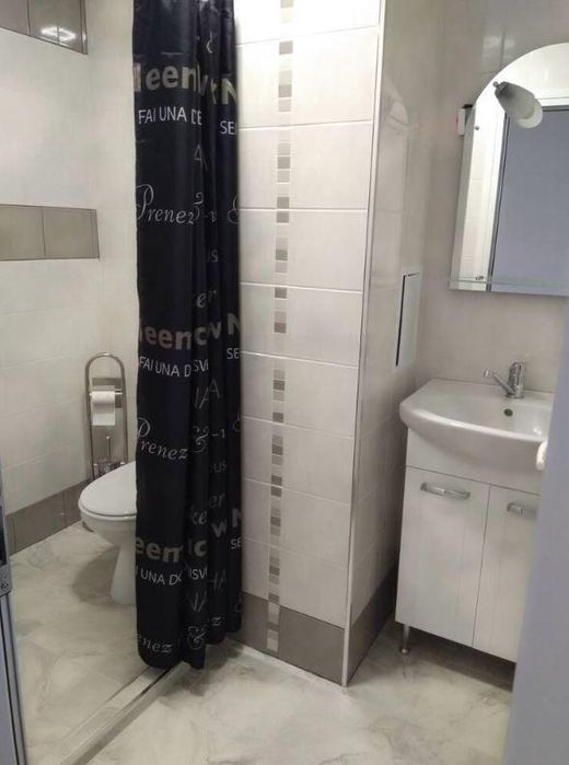 Дава се под наем Тристаен апартамент в София, Витоша - 100 кв.м за 497.25 € - Снимка #7