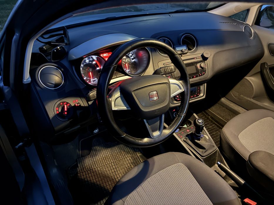 SEAT Ibiza 2011 — imagine 4