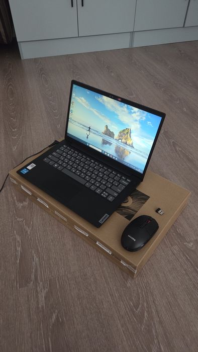 Ноутбук Lenovo V14 G2 ITL