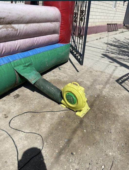 Насос для батута