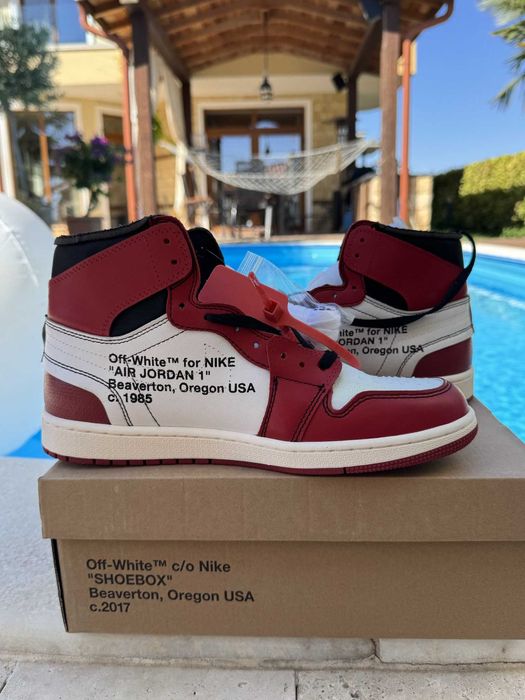 Jordan 1 High Off-White Chicago Мъжки Кецове 44  EUR + Кутия Нови