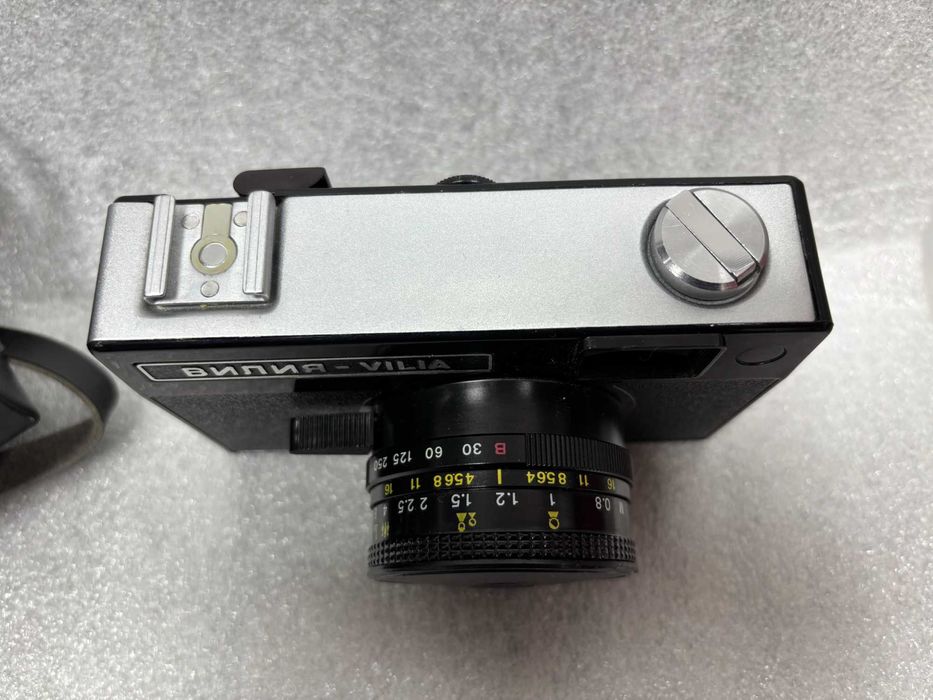 Като нови! Фотоапарат ВИЛИЯ VILIA и Фотовсветкавицата "ФОТОН" СССР