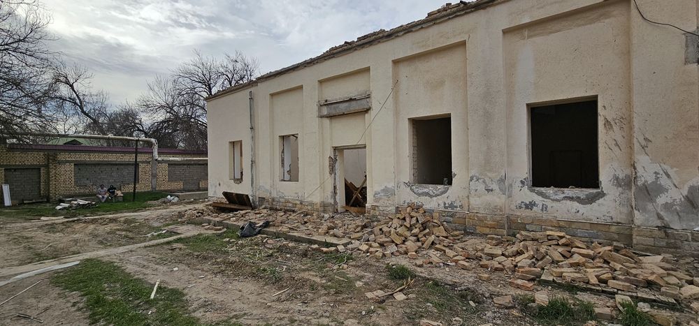 Uy va bino,korhona va turli hil inshootlani buzish