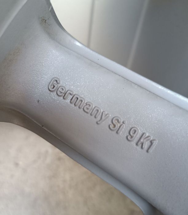 15/5/108-ВОЛВО С 30 S 60 V 40 V 50-перфектни-нов внос